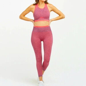 SEAMLESS SCULPTING LEGGINGS BY SPANX SIZE LARGE SPACEDYE CORAL PUNCH NWT